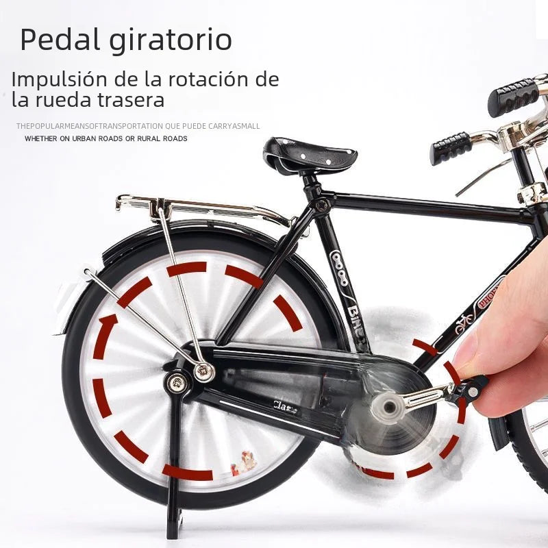 1:8 Scale Classic Retro Bicycle Alloy Model Toy